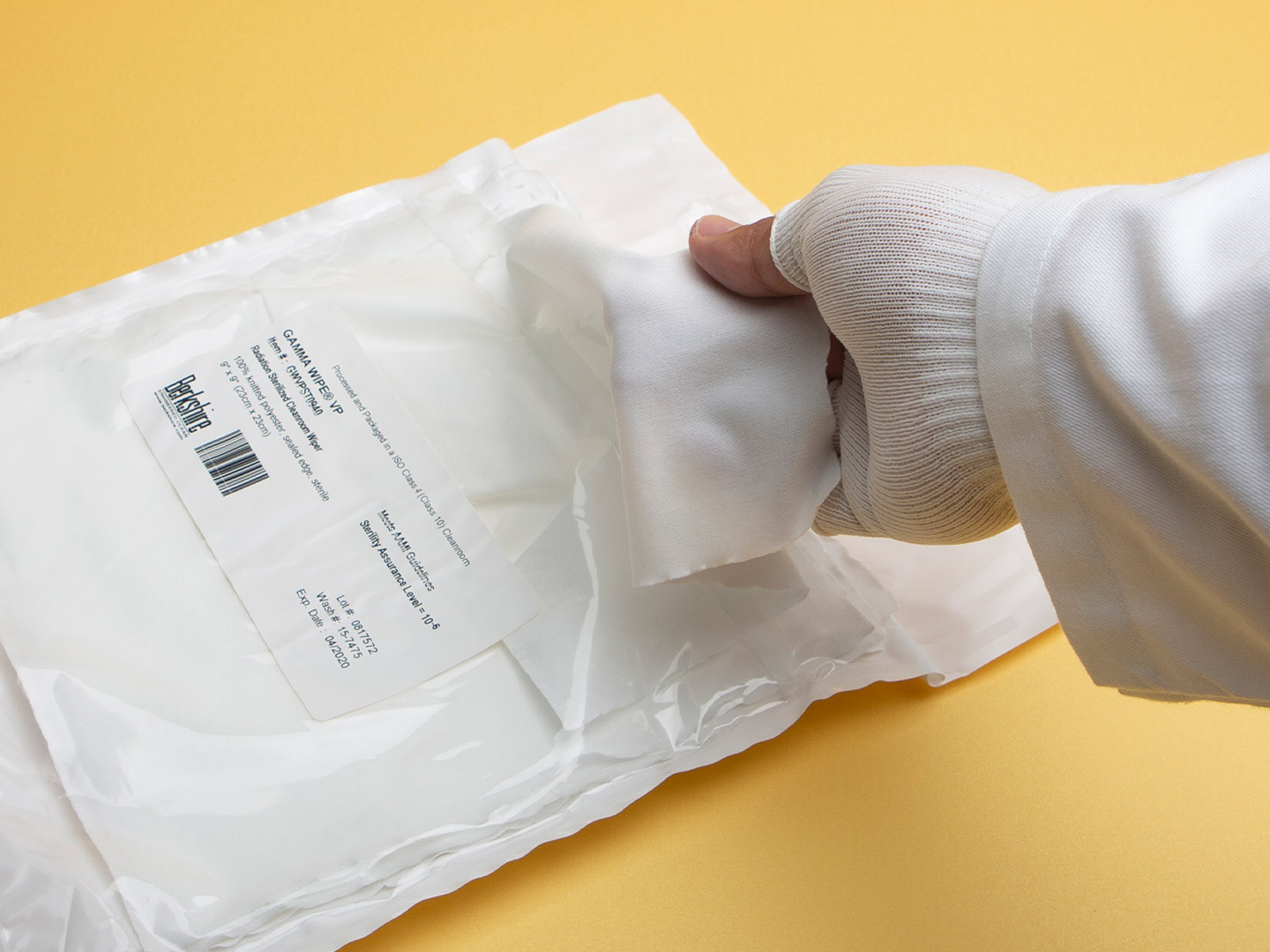 Gamma Wipe® 120 9 x 9 Cleanroom Wiper